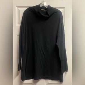 We The Free Free People Black Basic Oversized Tunic Sweater Size Small